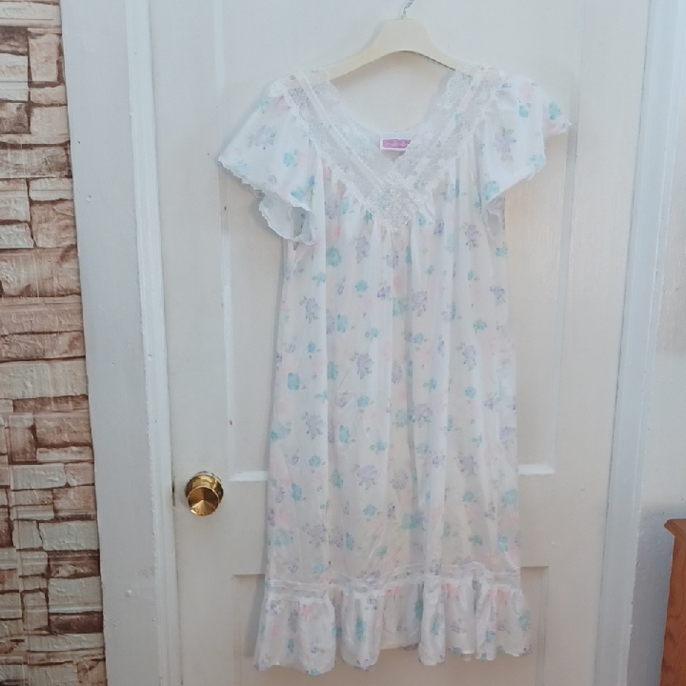 Floral Lace Trim Nightgown Vintage Nylon Gown Size Large